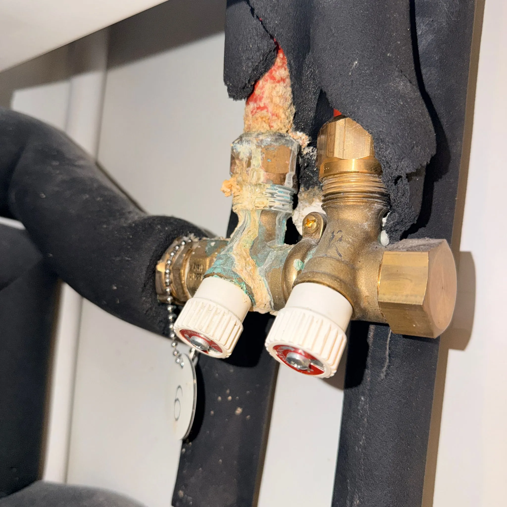 Planned maintenance plumbing inspection London